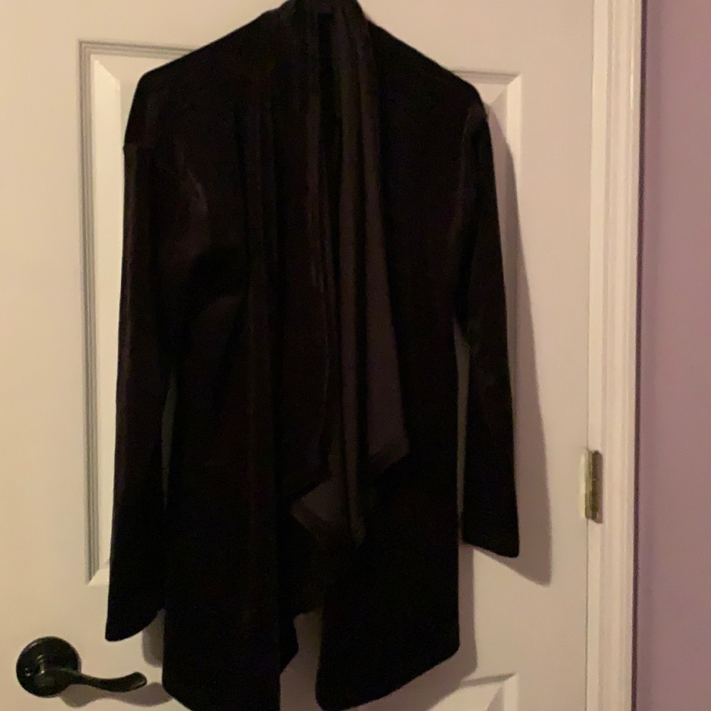 Polyester black cardigan, in great condition.